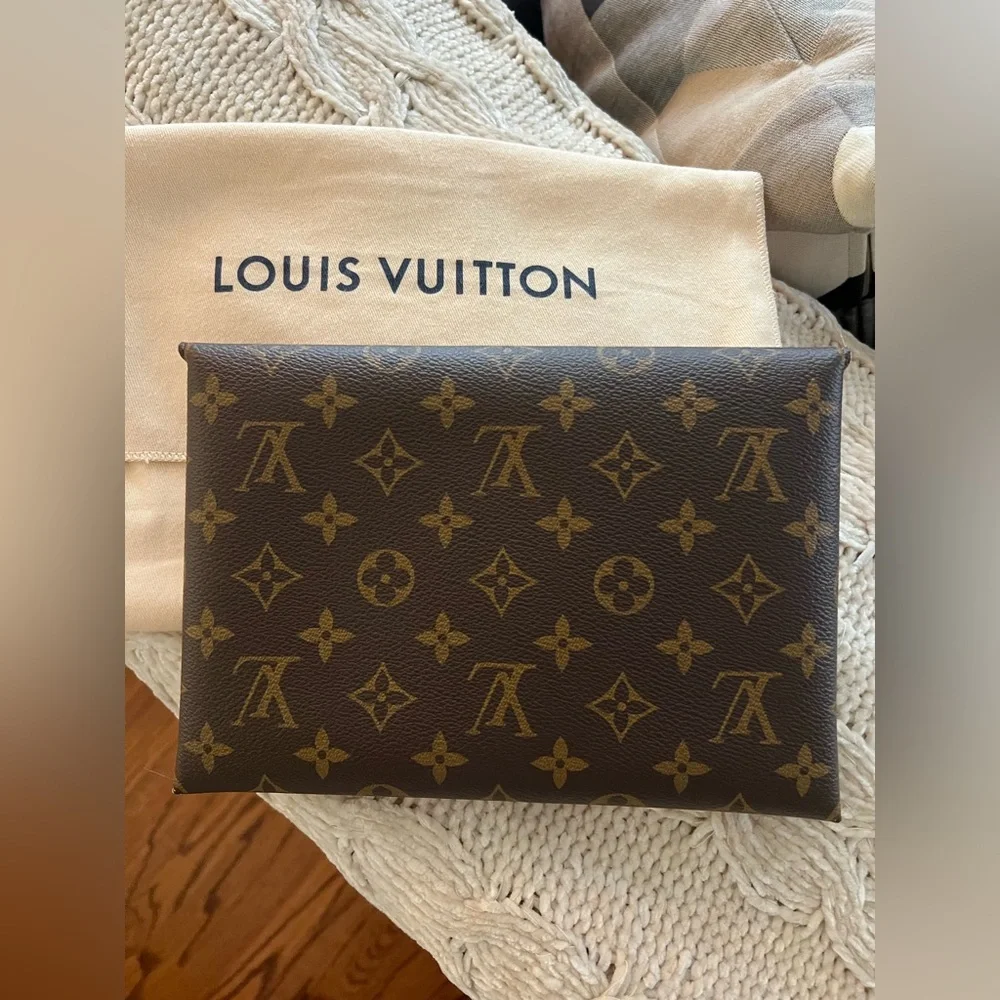 Louis Vuitton Monogram Kirigami Pochette💞✨